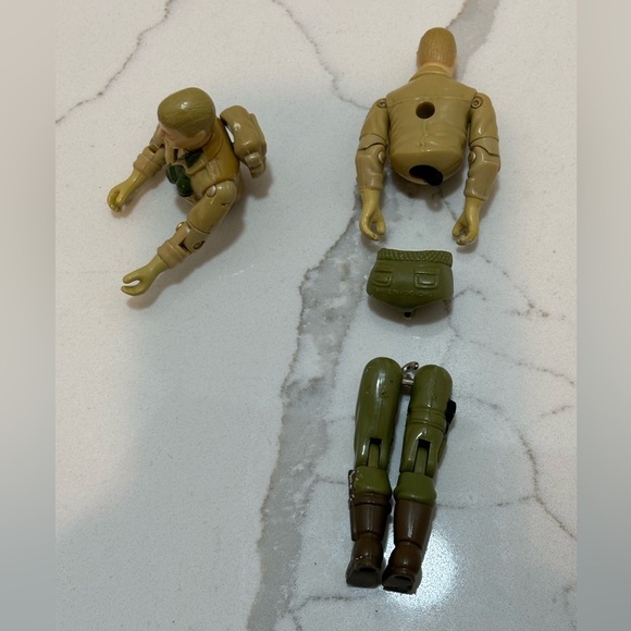 Vintage GI Joe 1983 Duke V1 Set of 1 Full Figure and One Upper Torso by Hasbro - Picture 7 of 9